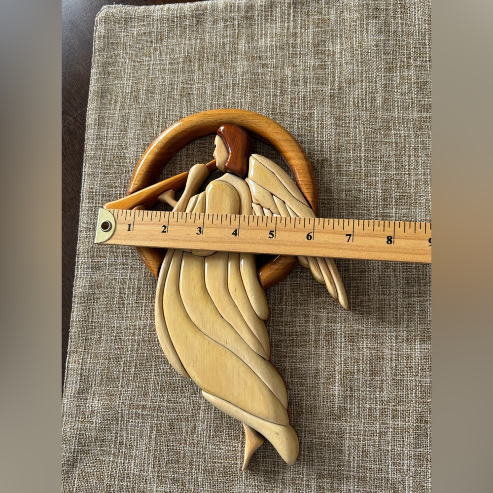 Vintage Intarsia Angel Wood Sculpture Mosaic Musician Figurine Wall Hanging 9.5” - Picture 3 of 5